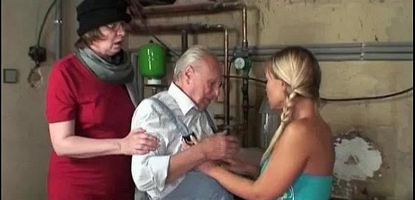  Granny masturbates while grandpa fucks a blonde teen